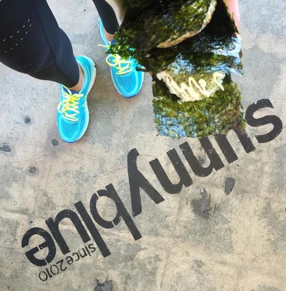 Sunny-Blue-Omusubi-Los-Angeles