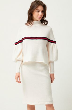 gucci-like-sweater