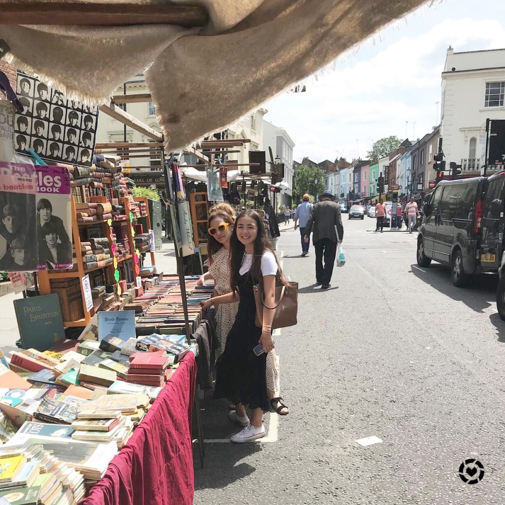 Portobello Antiques Market in London 