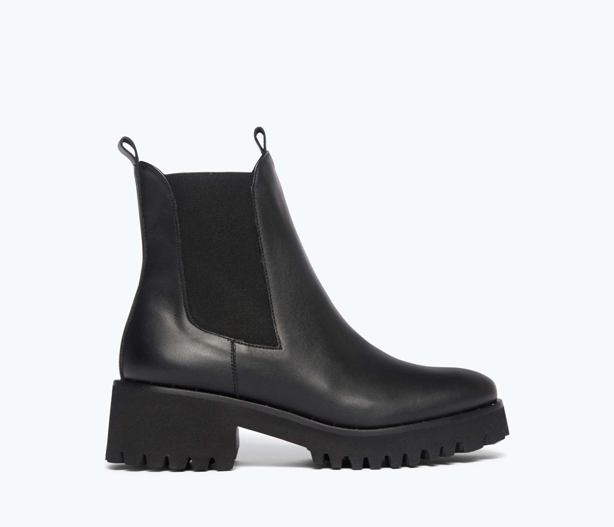 Ankle boots for women: FREDA SALVADOR Brooke in Black Calf