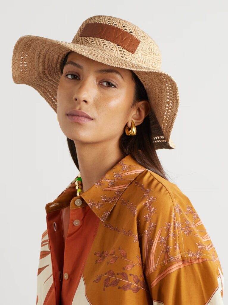 Loewe + Paul Ibiza Shopping and Info straw hats for summer