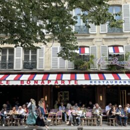 what to wear in Paris this summer