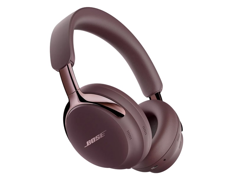 Gifts for him: Cherry Chocolate Bose headphones Cherry Chocolate Bose headphones - gifts for him