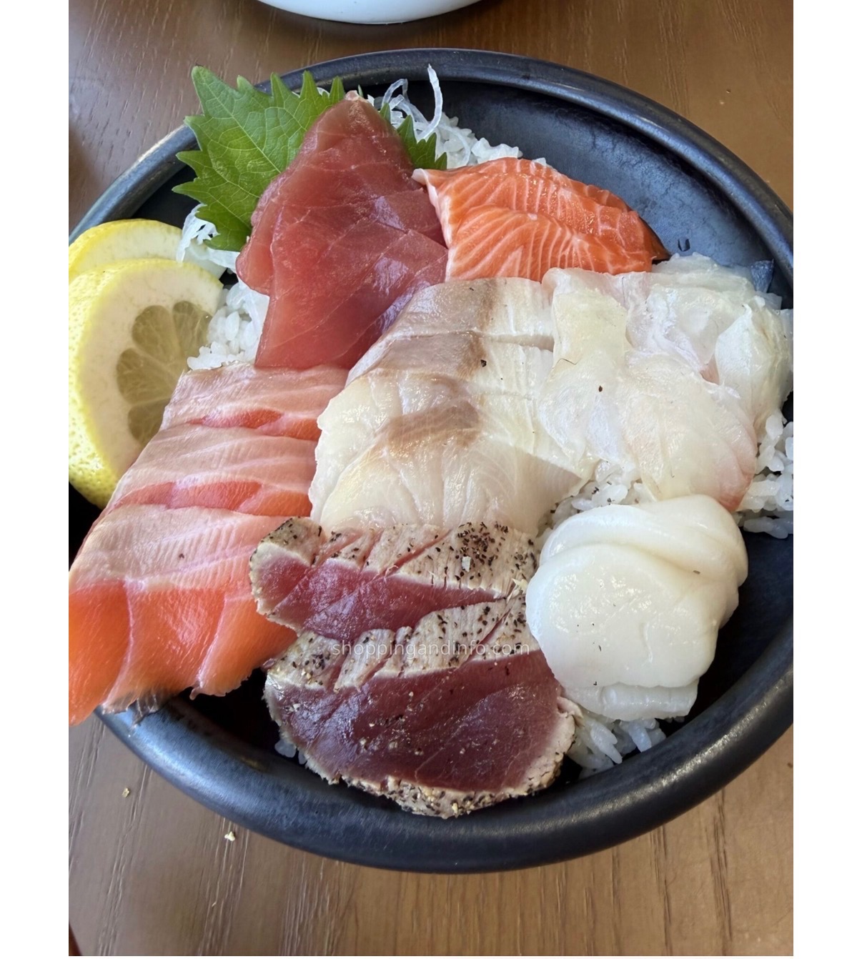 Chirashi bowl with assorted fish over rice