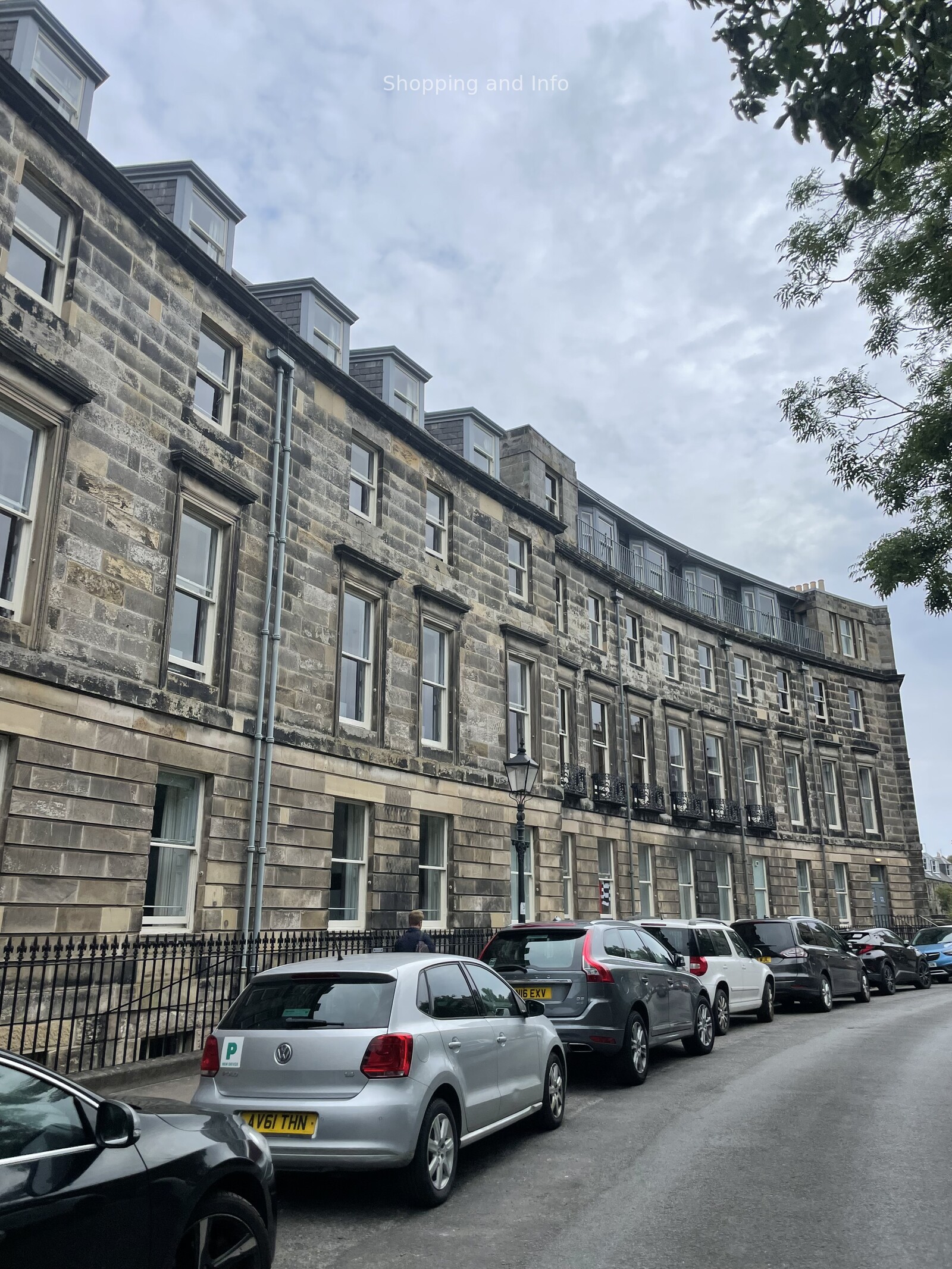 Knee-high boots for women: a fall walk through Edinburgh New Town in knee-high boots