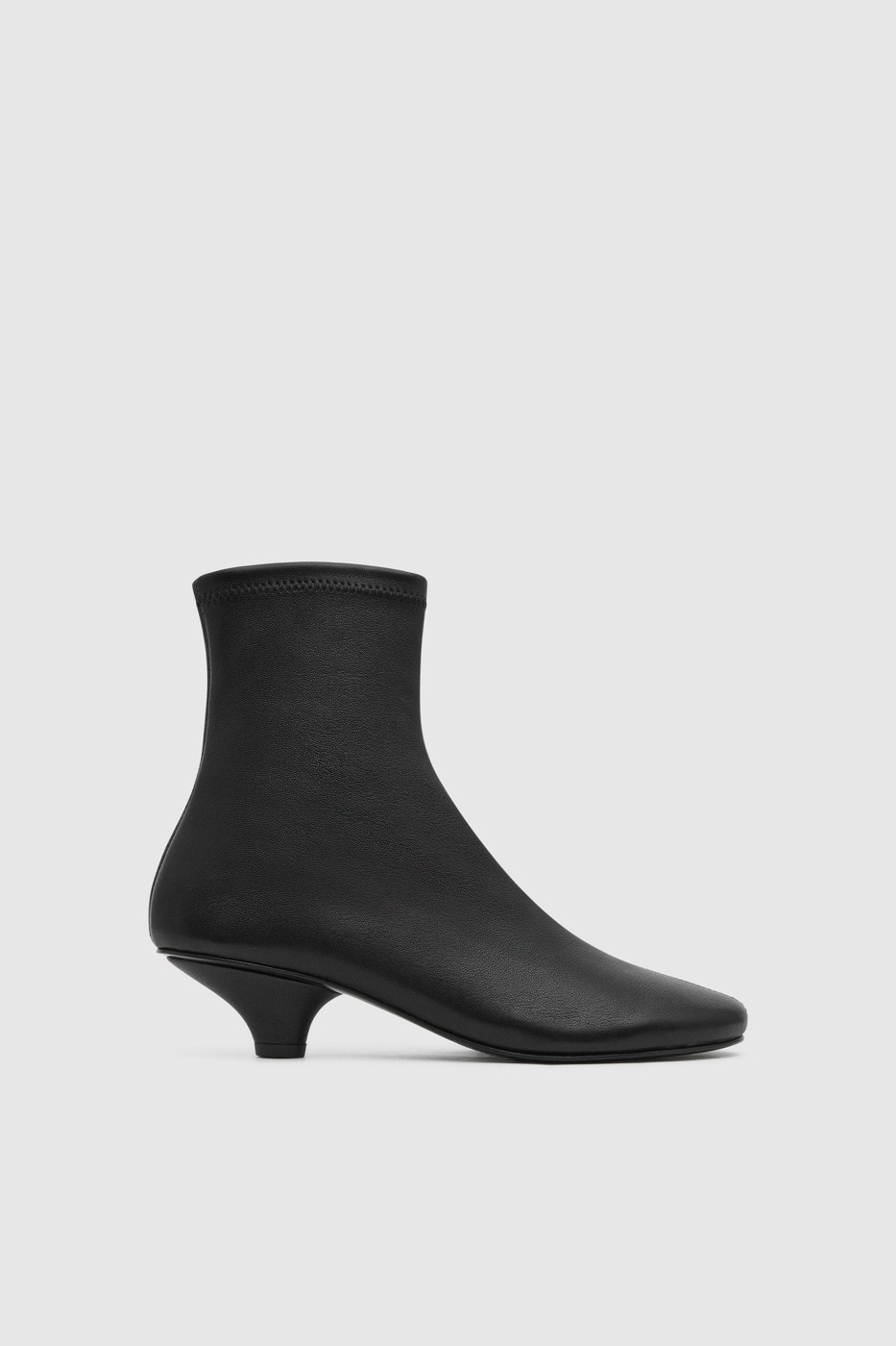 St. Agni Soft black stretch ankle boots