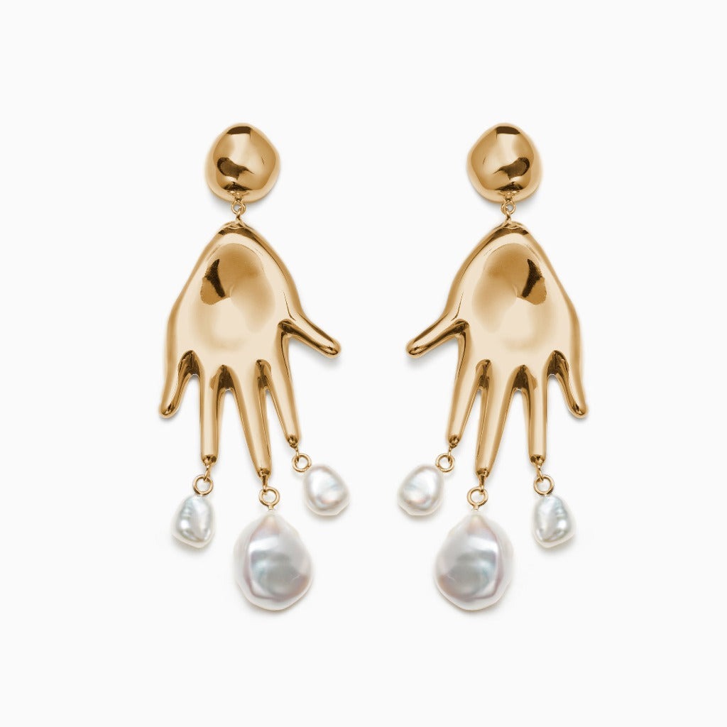 AGMES Lee Earrings in Gold Vermeil - Paris fall guide
