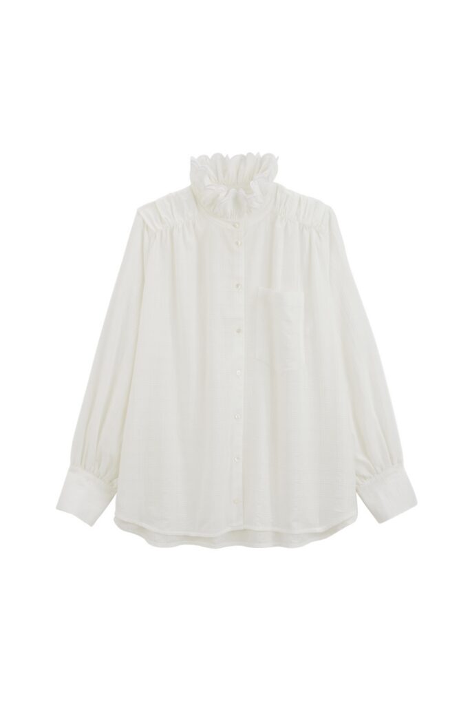 Balzac Paris Léonor Shirt in Natural White - white button-up shirts