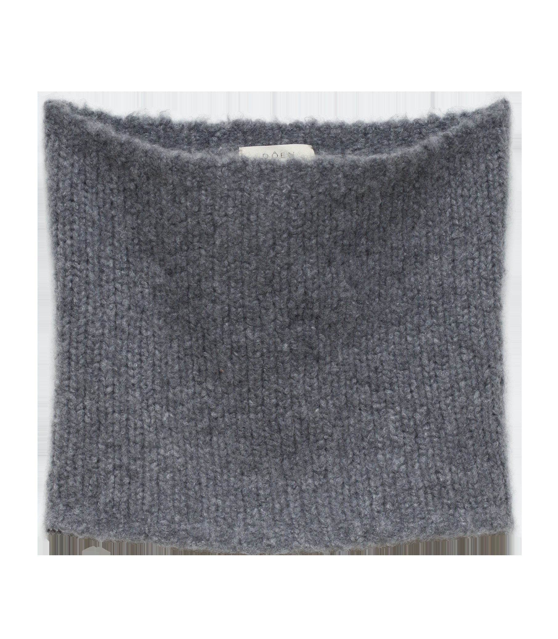 DÔEN Khione chunky knit scarf in Gray Wolf - Boatkin Totes with Color, Charms and Character