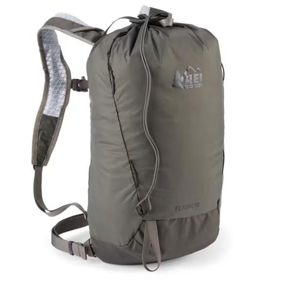 Rockwall REI Co-op Flash 18 daypack