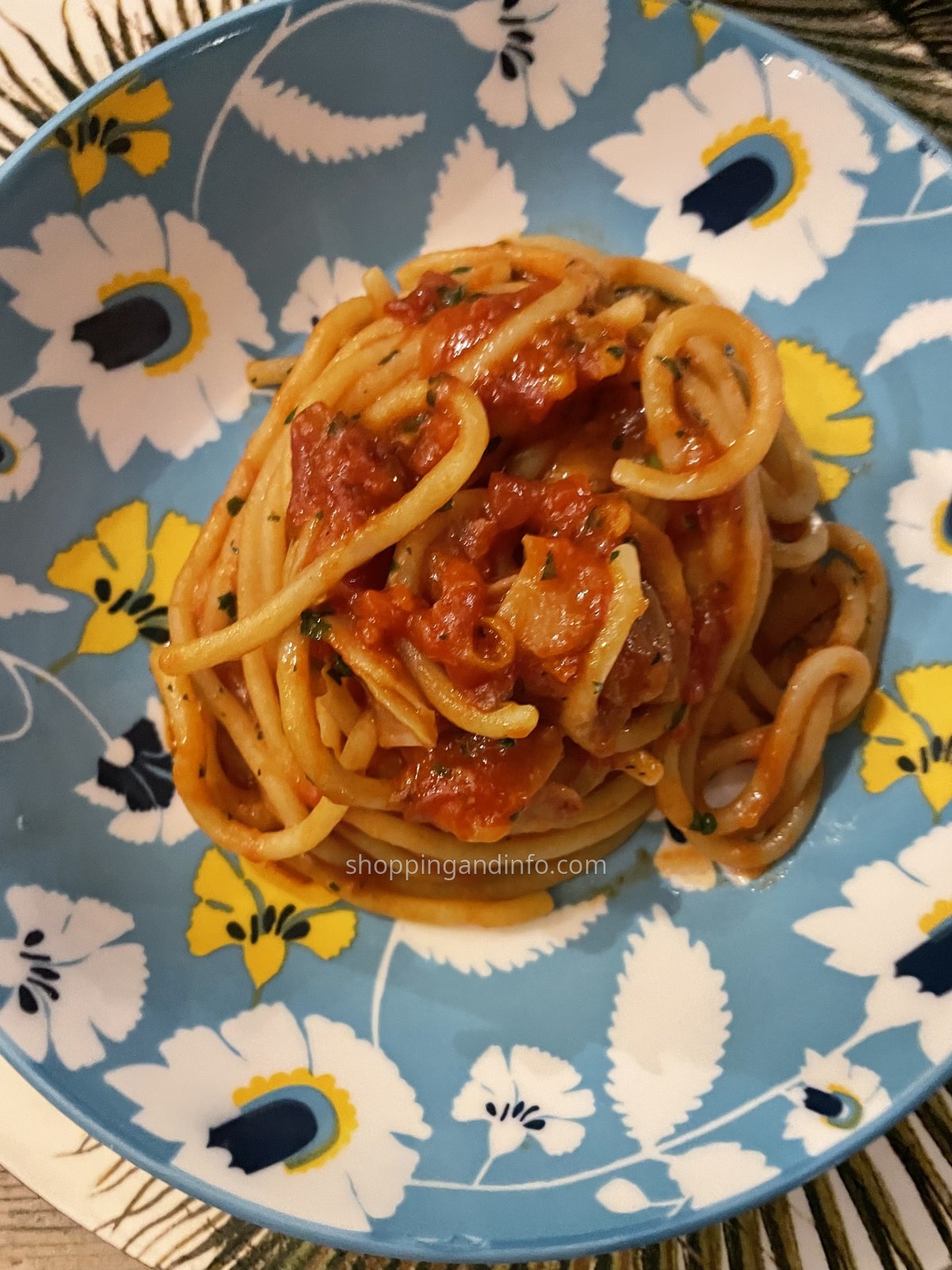rome spaghetti tomato sauce