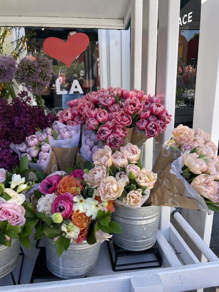 Brentwood Country Mart spring flowers - green suede boots outfit ideas