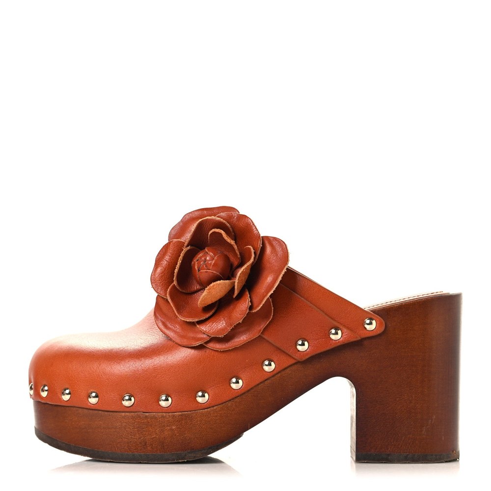 Chanel calfskin Camellia clog in brown