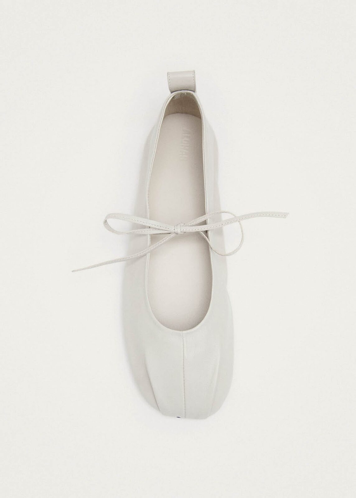 ALOHAS Elva ballet flats - holiday gifts for the woman who has everything ALOHAS Elva ballet flats - holiday gifts for the woman who has everything