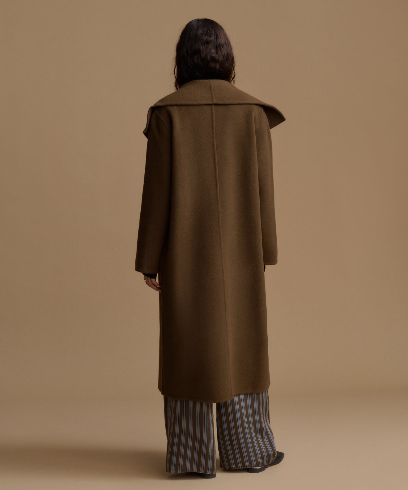 Bronze wool-blend Blanket Coat by Jenni Kayne