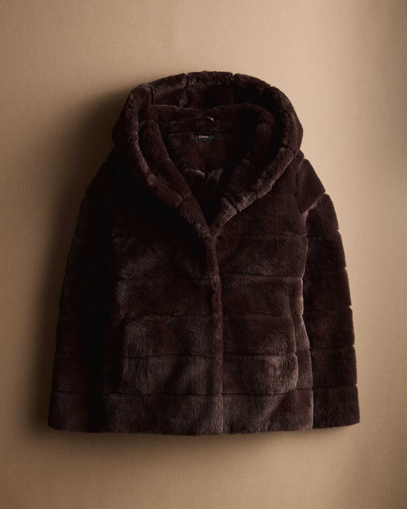 Date night outfits: Quince Hooded Faux Fur Jacket in Coffee Bean Brown Date night outfits: Quince Hooded Faux Fur Jacket in Coffee Bean Brown