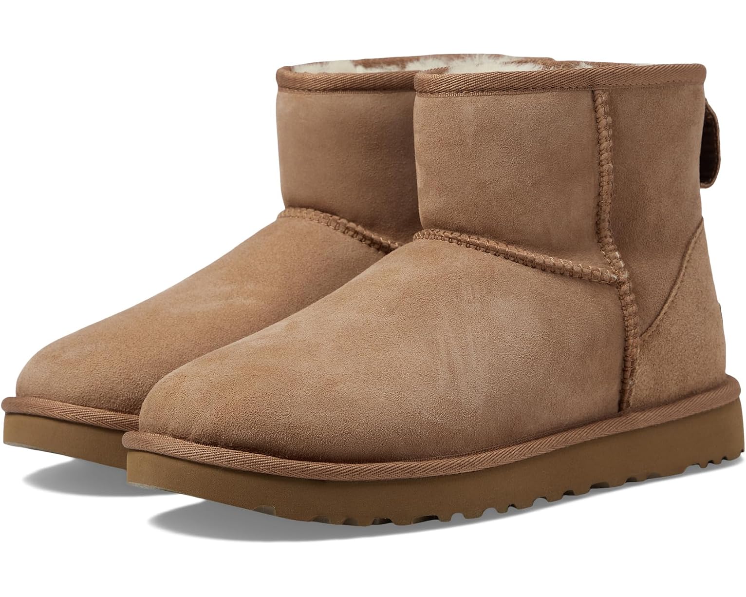 UGG Classic Mini II boots in Chestnut UGG Classic Mini II boots in Chestnut